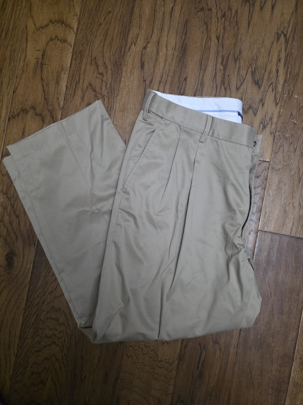 Lands' End Men's Pleated Chino Pants - Khaki 38L